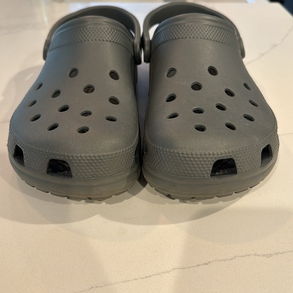 Men’s Crocs - Picture 2 of 3